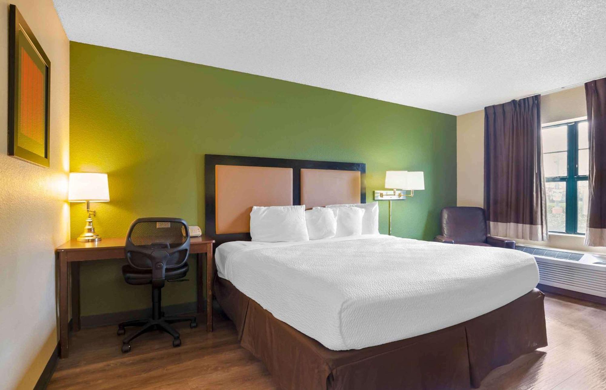 เอ็กซ์เทนด์ สเตย์ อเมริกา บอสตัน โวเบิร์น Hotel ภายนอก รูปภาพ